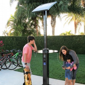Solar Energy Outdoor Park Smart USB Charging Mobile Phone Power Station